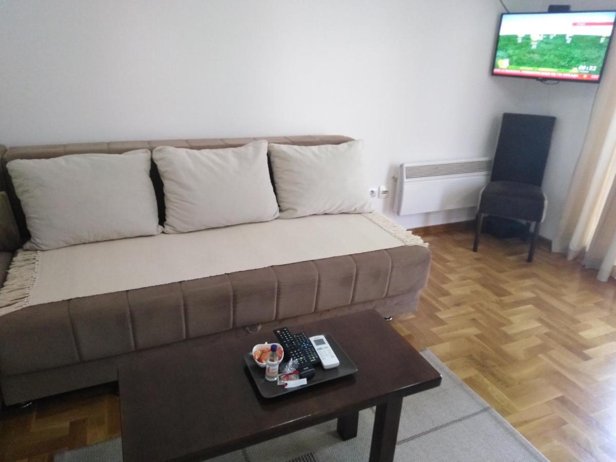 Apartment Laca Vrnjačka Banja Exteriör bild