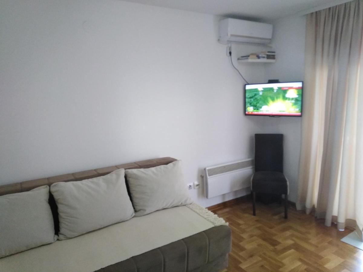 Apartment Laca Vrnjačka Banja Exteriör bild