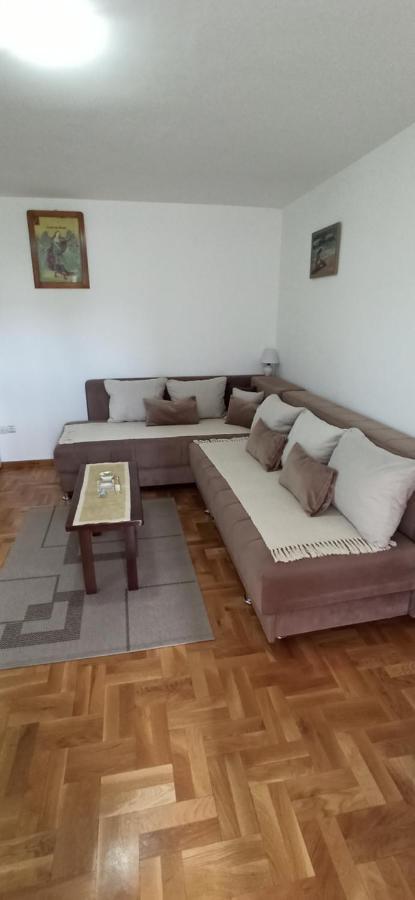 Apartment Laca Vrnjačka Banja Exteriör bild