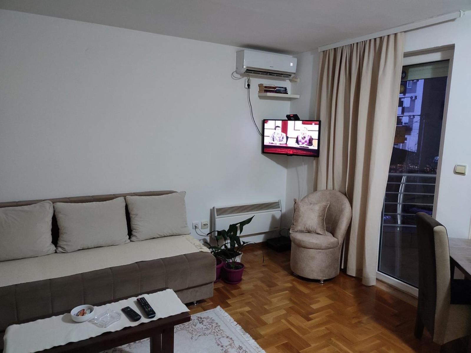 Apartment Laca Vrnjačka Banja Exteriör bild