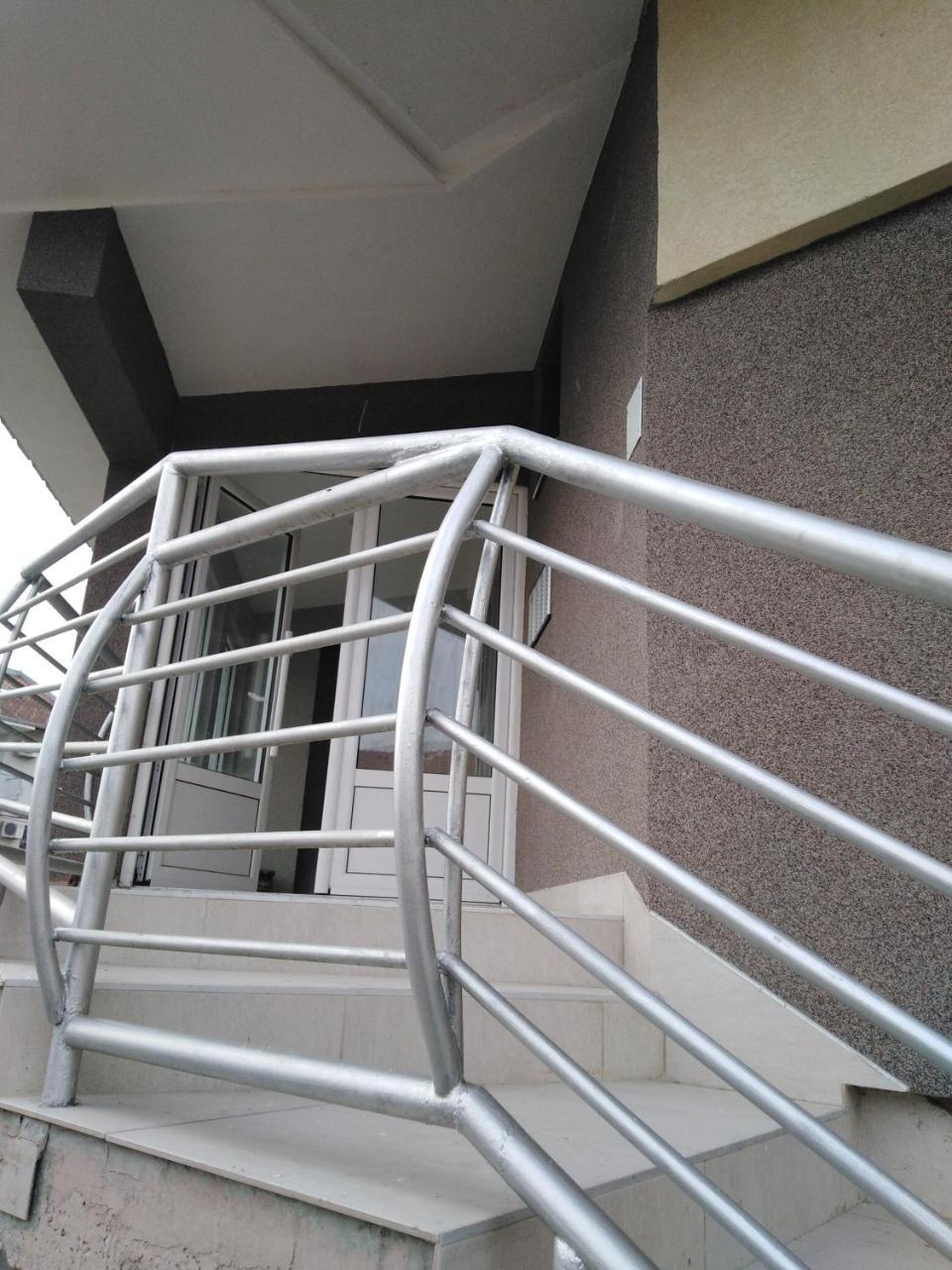 Apartment Laca Vrnjačka Banja Exteriör bild